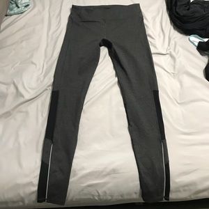 Black and gray leggings
